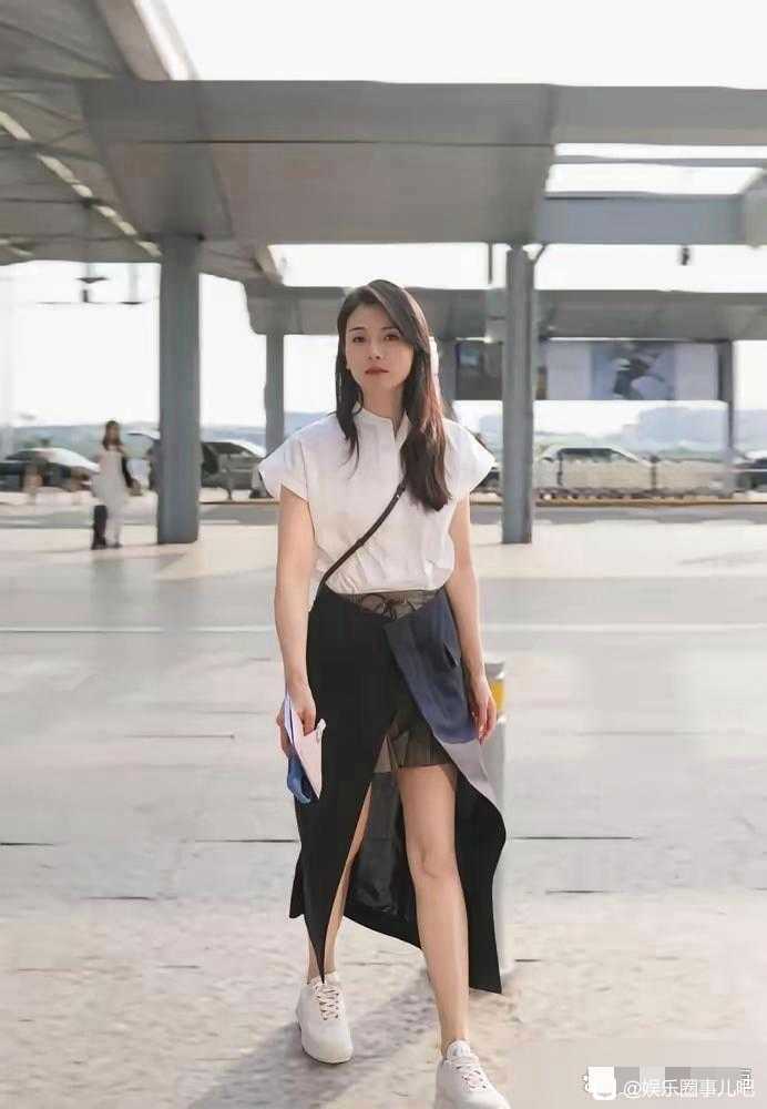 三万块的“松弛感”,我学不来。
